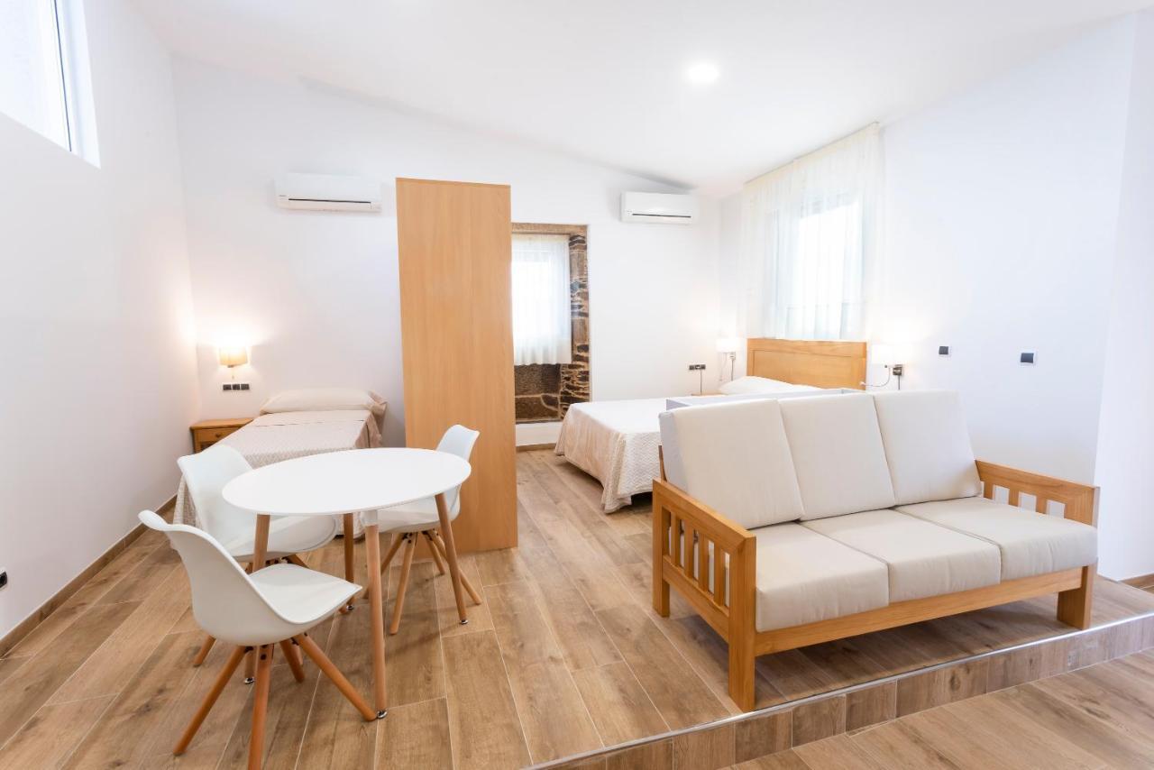 Hotel Donas E Cabaleiros Boqueixon Extérieur photo